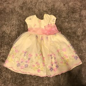 Yellow floral formal dress short sleeve